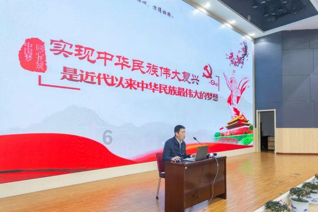集装箱货运列车拼图